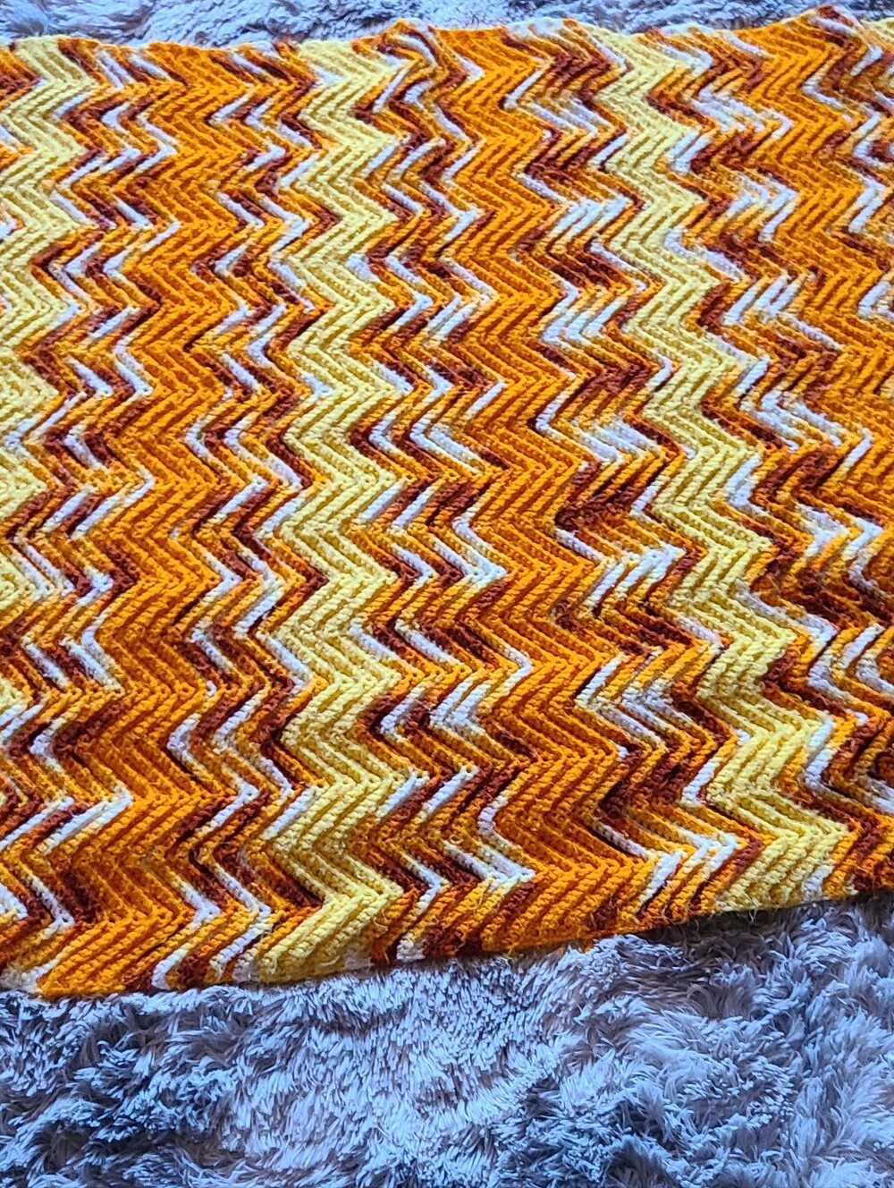 Hand Crafted Orange, Yellow & White Chevron Throw - Picture 7 of 13